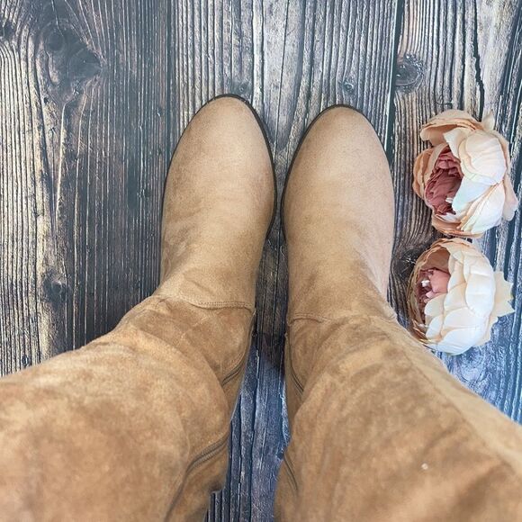 Journee Collection Blush Micro-Suede Wide Calf Gentri Boots 10M-WC - Picture 4 of 8